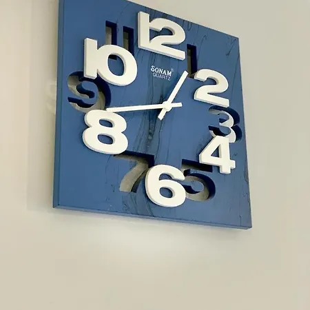 Beautiful & Quiet Two-bedroom With Private Garden Lukomorye C1 Apartman