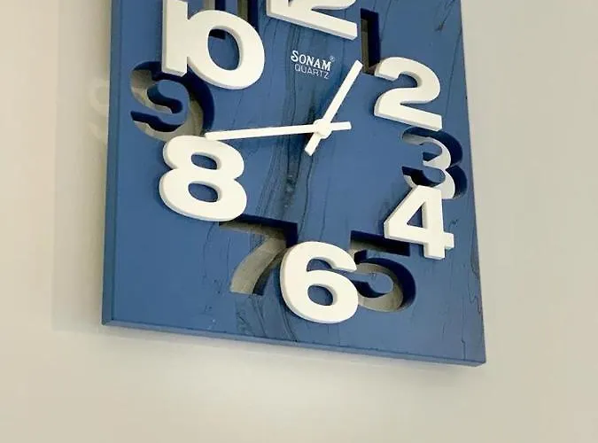 Beautiful & Quiet Two-bedroom With Private Garden Lukomorye C1 Lägenhet